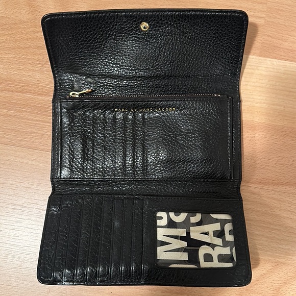 Marc by Marc Jacobs Wallet - Picture 4 of 7